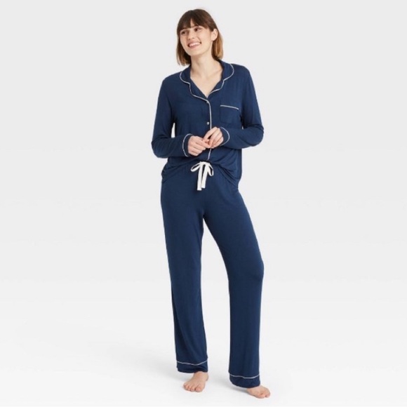 Stars Above Women's Beautifully Soft Long Sleeve Notch Collar Top and Pants set - Picture 1 of 4